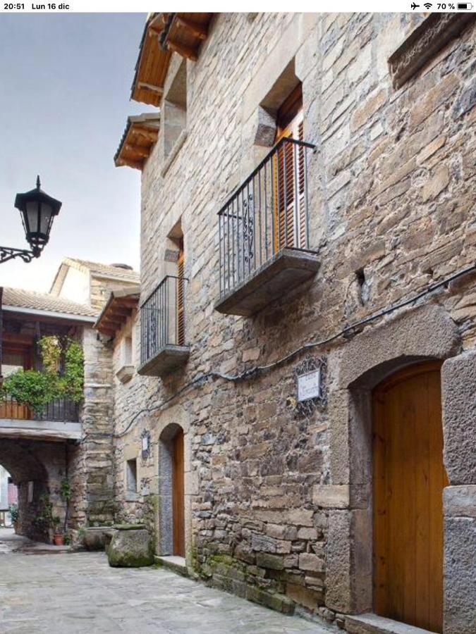 Vistas A La Montana En Un Pueblo Con Encanto. El Pueyo de Araguás 外观 照片